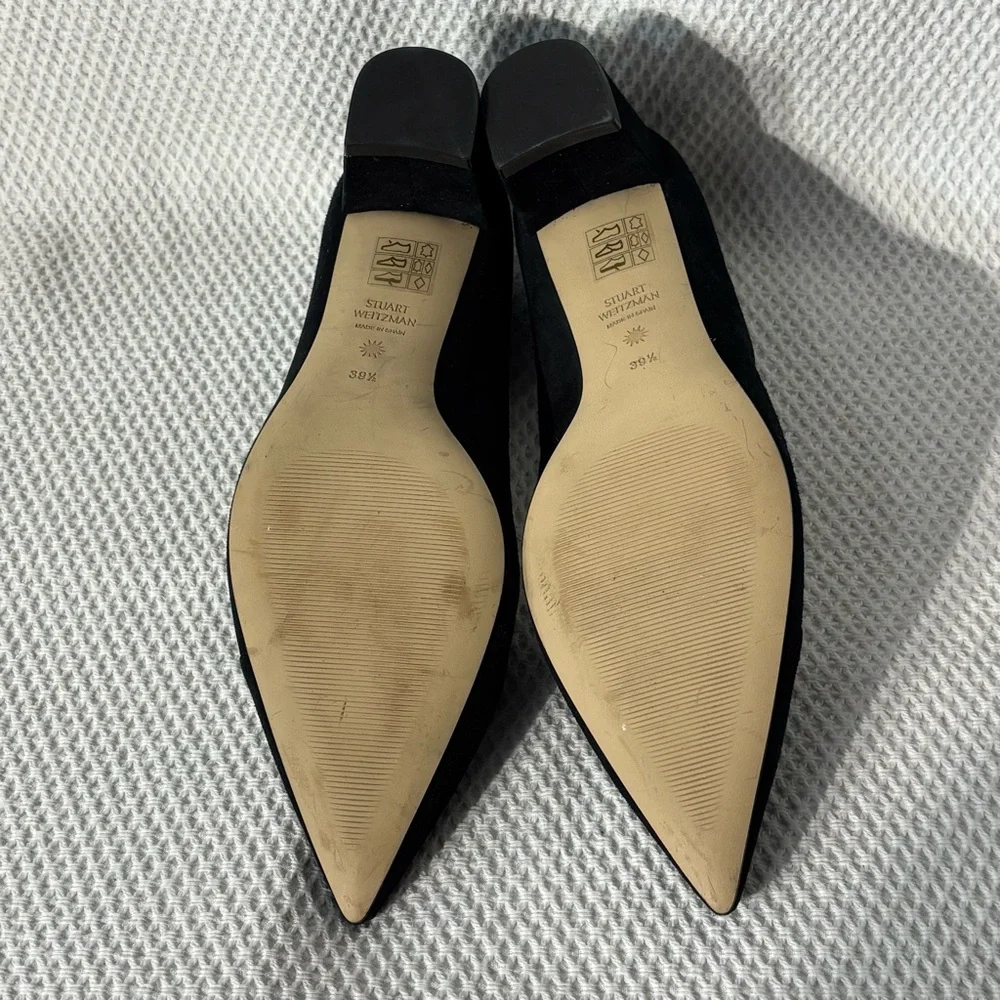 Stuart Weitzman Sz 39.5 Black Suede Low Block Heel Pumps Pointy Toe - Picture 8 of 9